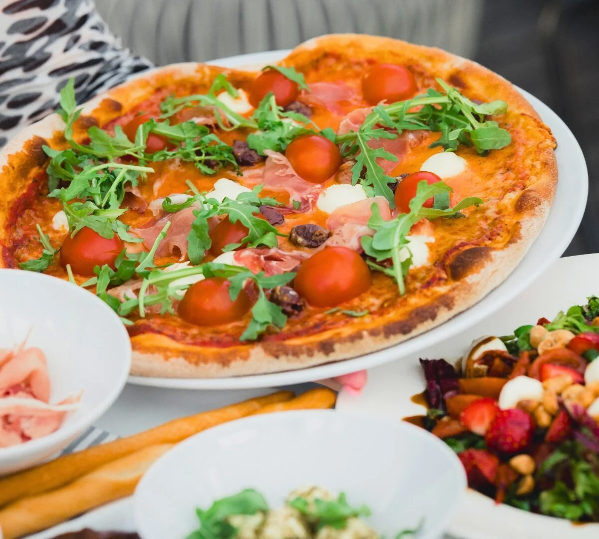 Kylpylähotelli Rauhalahti pizzaa ja antipastoa 2026